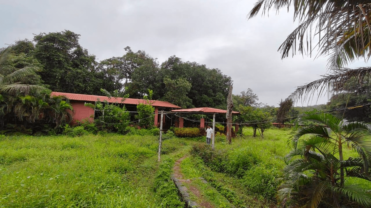 Dapoli- Dhamane Hapus wadi - 16 Acre Resort with 7000 SQFT Bungalow